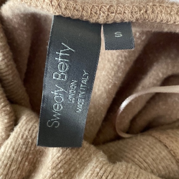 Sweaty Betty Escape Luxe Italy Hoodie size Small oversized - Picture 3 of 7